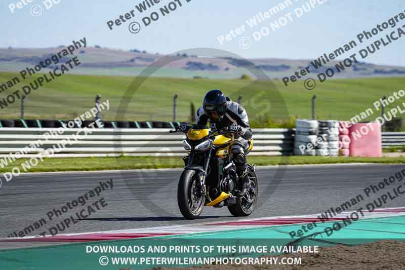 Circuito de Navarra;Spain;event digital images;motorbikes;no limits;peter wileman photography;trackday;trackday digital images